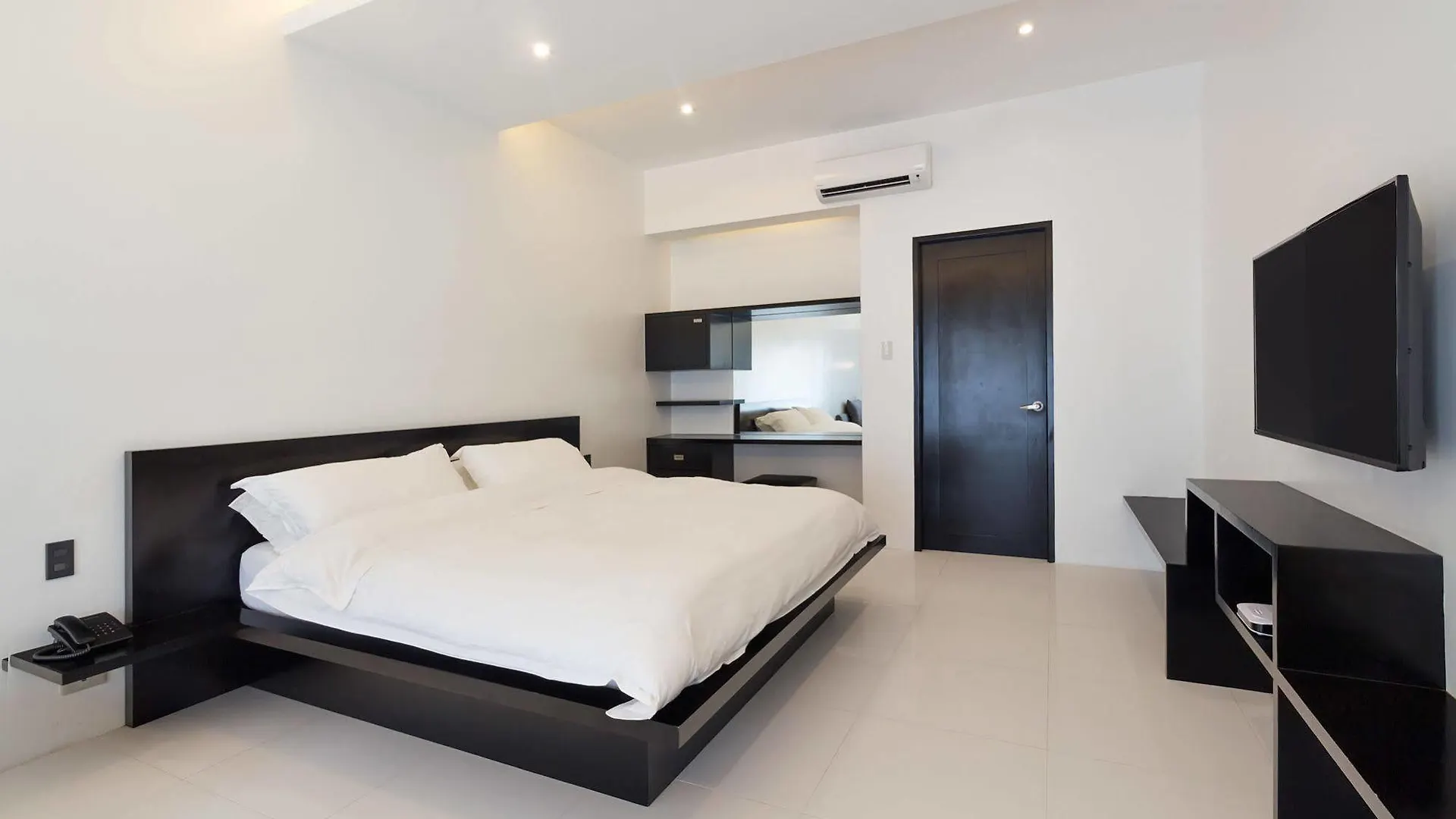 Winds Boutique Hotel Angeles 4*,